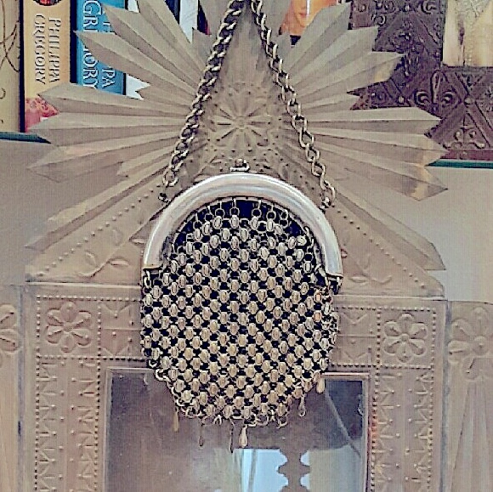 RENAISSANCE ERA, ANTIQUE CHATELAINE PURSE - Picture 3 of 5